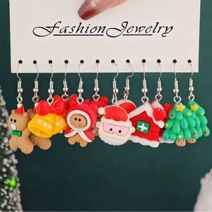 Christmas Themed Earrings Set